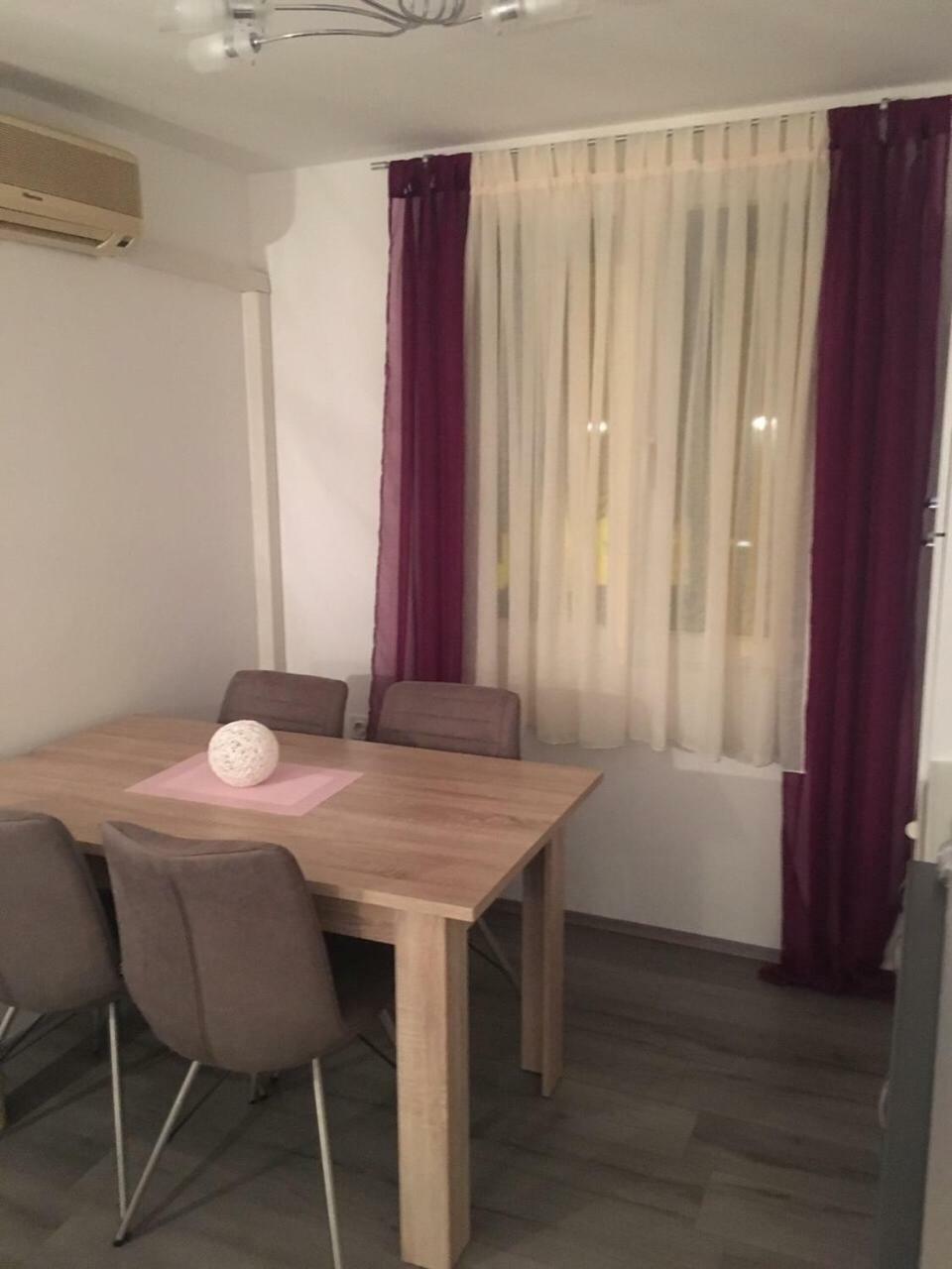 Apartment Florian Rijeka Exteriör bild
